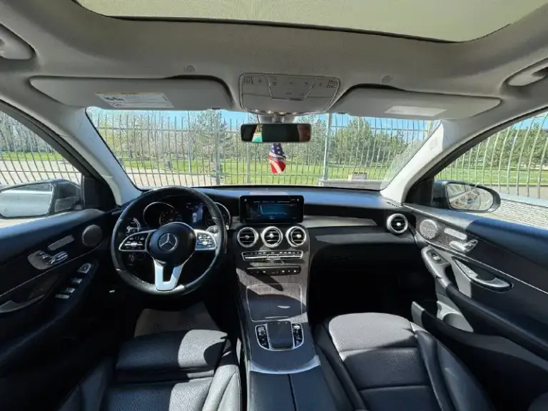 Продам mercedes glc 300 4matic (x253) 2020 года
Пробег 75 000 км.
Автомобиль без дтп, без окрасов. Ничего не крутилось и не менялось.
Полный привод, русский язык, хорошая комплектация (камеры 360, burmester, адаптивный круиз-контроль и т. Д. )
Выполнено то на пробеге 75т. Км замена свечей зажигания, масло в двигателе раздатке и коробке передач, все фильтра. Машина не требует вложений.
Вин код по запросу.
Цена 4,5🍋
Все вопросы по телефону:
+79493246399
(Если не на связи, звоните в телеграмм)

📞 Звоните: +7(949)3246399 - фотография - 9