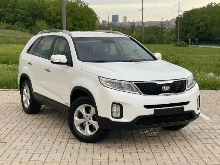 🔥Kia sorento рестайлинг 🔥
✅Год выпуска 2014
✅Мотор 2.4
✅Двигатель бензиновый
✅Коробка механика (6ст)
✅Привод полный
✅Пробег 176 тыс. Км
✅Без дтп
✅Без вторичного окраса
🔥 Комплектация 🔥
✅Обогрев заднего стекла
✅Корректор фар
✅Режим eco
✅Разъемы под aux usb
✅Разъем 12v
✅Литые диски r17
✅Эл. Зеркала с подогревом
✅Дневные ходовые огни

☑️ Мотор работает идеально без посторонних звуков!!!

🔥В подарок новому владельцу
Тех осмотр и полный бак топлива🔥

✅Донецк.
Стоимость 1.525.000₽
Тел. +7949-50-800-60 - фотография - 1