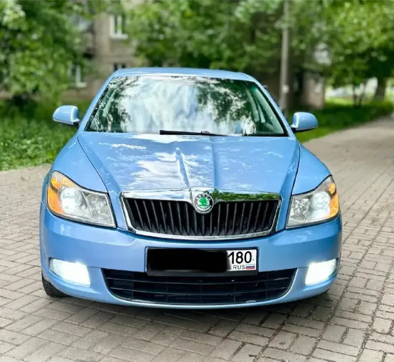 🔥🔥🔥610.000Руб. 🔥🔥🔥
Срочно срочно срочно🆘🧨🆘
Skoda octavia a5 рейсталинг.2011год.1.6mpi автомат.
Пробег 210
Авто в отличном состоянии вложений не требует не каких. Кузов как на фото без гнили и ржавчины. Свеже покрашен чисто косметика. Мотор 1.6 mpi самый обычный работает отлично не дымит не троит тянет супер. Коробка обычный автомат айсин 6ст. Тоже работает без проблем. Ходовая в полном порядке. Салон чистый и ухоженный. Богатая комплектация:есть все необходимое для комфортной езды. Климат-контроль работает в обе стороны и холодит отлично и греет. Документы в полном порядке на 180 учете. Тех. Осмотр есть. Переоформить можно хоть сразу. Любое переоформление. Осмотр донецк.
+79499826417
+79497946634 Телеграмм
📞 🇷🇺 Звоните: +79499826417 - фотография - 2