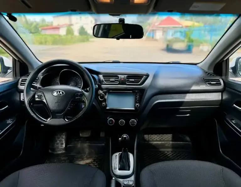 🇰🇷 Kia rio iii restailing

💰Цена: 900 000р
🏢Город: мариуполь
📅Год выпуска: 2015
🧾Пробег: 148 885км.
⚙️Двигатель: 1.6
⛽Топливо: бензин
⚙️Кпп: автомат 6-ст

📞 Телефон:

+7-949-727-41-51
+7-989-263-55-56
+7-949-551-91-52

💾 Описание:

Rio. .. Ng')">✅ отличное внешнее и техническое состояние
✅ Классический, шестиступенчатый автомат
✅ Южная эксплуатация
✅ Отличная комплектация:

❄️ Кондиционер работает отлично, abs, airbag, полный электопакет, гидроусилитель руля, центральный замок, android магнитола с камерой заднего вида, подогрев сидений, подогрев руля, птф, отличная резина.

➕Автомобиль с пройденным техническим осмотром и готов к переоформлению.

Улица шевченко 2️⃣6️⃣9️⃣

🏦 Возможна продажа в кредит по двум документам. - фотография - 8