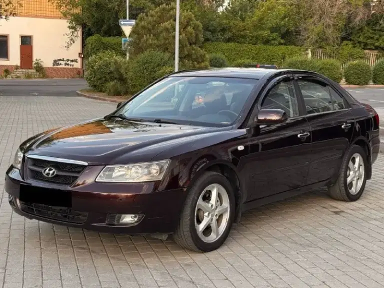 Продам hyundai sonata hf
2.4 Бензин
Автомат
Год выпуска 2007
Состояние идеальное.
Без рыжиков
Сколов и прочего
Сервисные книги.
Вложений не требует!
2 Владельца за все время!
Любое оформление!
Салон не затертый не порваный
Резина хорошая
Диски r17
2 Комплекта колес
Авто полностью обслужена до мелочей
Мотор работает ровно.
Коробка переключает идеально
Максимальная комплектация
Датчик света датчик дождя
Мульти руль
Подогрев сидений
Все жидкости заменены!
Стекла все родные
Каждая кнопка работает)
Цена 640-000₽
+7-949-794-46-27
Остольные вопросы по телефону
Звоните в любое время. - фотография - 3