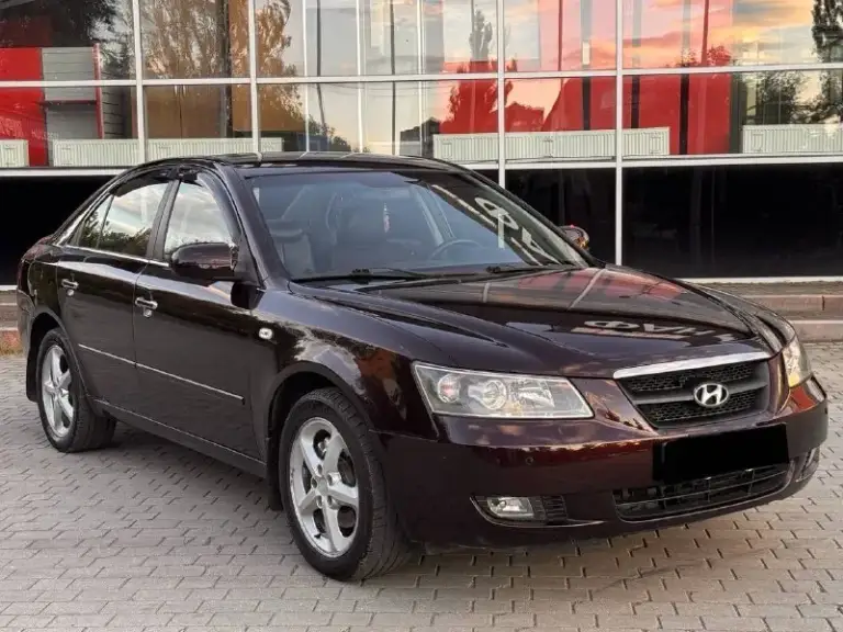Продам hyundai sonata hf
2.4 Бензин
Автомат
Год выпуска 2007
Состояние идеальное.
Без рыжиков
Сколов и прочего
Сервисные книги.
Вложений не требует!
2 Владельца за все время!
Любое оформление!
Салон не затертый не порваный
Резина хорошая
Диски r17
2 Комплекта колес
Авто полностью обслужена до мелочей
Мотор работает ровно.
Коробка переключает идеально
Максимальная комплектация
Датчик света датчик дождя
Мульти руль
Подогрев сидений
Все жидкости заменены!
Стекла все родные
Каждая кнопка работает)
Цена 640-000₽
+7-949-794-46-27
Остольные вопросы по телефону
Звоните в любое время. - фотография - 7