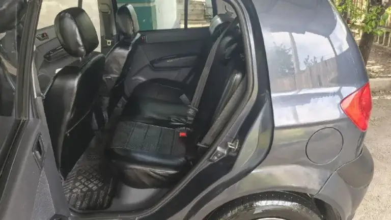 Продается хюндай гетц hyundai getz
Цена 450.000₽ без торга!!!
Год выпуска: 2008г
Кпп : автомат
Двигатель: 1.4
Драйв мод: есть
Находится: донецкая обл. Г. Харцызск
Пробег: 200.000 (точнее на фото видно)
Подробнее о машине: неприхотливая и очень экономичная для своих возможностей машина, детали не дорогие расход детский 5-6.5л/100км (в зависимости от стиля езды). Поменяны расходники, ходовка на 5+, работа движка на 5+, работа акпп на 5+, кузов на 5+ не тянет так как есть свои жизненные коцки, но главное что ржавчины нет и весь металл целый и родной поэтому 5 заслуживает, в салоне новые ухоженые блестящие красивые черные чехлы и установлена магнитолка-планшет китайская весь пластик целый ничего не побито не пошкрябано не поцарапано. Так что в среднем машинка на 5 баллов из 5+.
По договоренности могу подъехать к вам посмотрите автомобиль по поводу каких-то деталей пишите в лс или звоните по номеру телефона или в max +79495231743 - фотография - 9