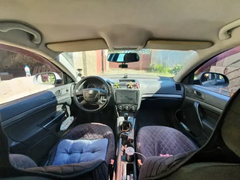 Автор: продам skoda октавия а5 2011 1.6 mpi. Bse. Самый надёжный и не убиваемый мотор. Клапана не гнёт. Я второй хозяин. Машина не крашенная. Любые проверки за ваш счёт. По технической части всё отлично. По косметике есть косяки, которые на эксплуатацию авто не влияют. Крыло есть новое. Кондёр работает, печка греет. Отдам зиму на дисках. Возможен обмен на дороже с автоматом. Продам по цене гранты, но по комфорту небо и земля. Цена 499 000 рублей. Т. +79493744070. Наш канал вк [ !!!наш телеграм канал [ бесплатное размещение за репост!!! Мы в мах [
📞 Звоните: +7(949)3744070 - фотография - 4