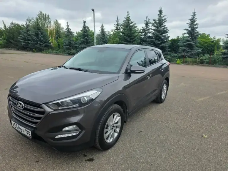 Продам hyundai туссан, 2015 г. В. , 1,6(турбо), пробег 187т, подключаемый полный привод, 7 ст. Робот. Птс оригинал,2ой хозяин. Есть небольшие нюансы по лкп и нужно вырезать катализатор. Новая летняя резина ikon autograph aqua 3. Цена 1600000(небольшой торг). Макеевка +79493179369, звонить в будние дни с 18 до 21., в выходные с 9 до 21.
📞 Звоните: +7(949)3179369 - фотография - 3