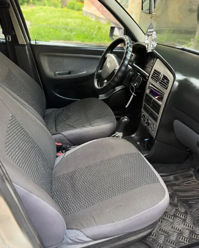 Chery amulet 1.6(2008) ‼️
🔥Цена 155 тыс🔥
Не гнилой ❗️2 хозяина за все время.
В хорошем техническом состоянии. Птс - оригинал ! Пробег 150 тысяч.
Кондиционер❄️гур, abs, подогревы сидений, музыка. Салон в отличном состоянии. Свет + туманки. Очень большой багажник 👍
, Коробка, ходовка, все без нареканий. Днище прям отлично, все целое. По кузову есть мелкие рыжики.
Документы чистые, оформление без проблем. Торг минимальный !
Возможен обмен. Только выгодный !
Макеевка +79490299525
✅ Мы в тг
📱 Мы в max
💠 Мы в вконтакте

📞 Звоните: +7(949)0299525 - фотография - 9