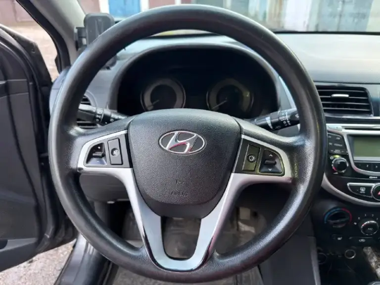 Продам hyundai accent(solaris) 2012 года, объем 1,6, коробка передач механика.
Машина в отличном состоянии, покупалась в салоне в 2012 году, с тех пор в одних руках. Поставлена на российский учёт. Без каких либо ограничений
✅Пробег 173 000 км
Комплектация:
1️⃣Кондиционер
2️⃣Подогрев передних сидений
3️⃣4 Электроподъемника окон
4️⃣Мультируль
5️⃣Обогрев заднего стекла, зоны дворников, обогрев зеркал заднего вида
6️⃣Электрорегулировка зеркал
💵Цена 840 000+торг
Все вопросы по телефону: +7 (949) 378-96-84 сергей
📞 Звоните: +7(949)3789684 - фотография - 10