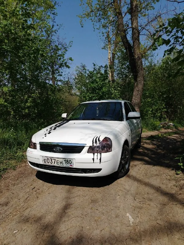 Ваз приора 2011года выпуска. Автомобиль в рабочем состоянии. Машина без дтп, в заводском окрасе. По технической части нареканий нет. Двигатель не троит, коробка не хрустит, не выбивает. По ходовой части все хорошо. По силовой части - дно, пороги, стаканы, лонжероны все в хорошем состоянии. Машина обработана антикором. Салон чистый и опрятный. Документы в полном порядке. Торг у капота, . Цена 380т. Р, тел +79493118799, г. Снежное
📞 Звоните: +7(949)3118799 - фотография - 3
