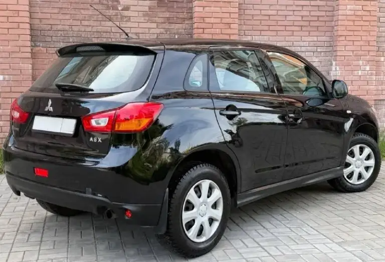Продам mitsubishi asx рестайлинг, 2015 года выпуска, объём двигателя 1.6, коробка передач механика (самая надёжная связка в линейке!), пробег 157.000 родной!

Авто без дтп!, в родном окрасе✅, 2 хозяина за всё время эксплуатации, надёжный японский красовер, комфортабельный и вместительный

Автомобиль в идеальном состоянии, без каких либо нюансов, как внешне так и технически!, обслужен на данный момент весь от а до я, за машиной всегда ухаживали и обслуживали своевременно, имеется все сервисные книжки, два комплекта ключей, установлена сигнализация starline.

Комплектация: бортовой компьютер, кондиционер, датчик света и дождя, подогрев сидений, складывание зеркал, эл. Регулировка зеркал, подогрев стёкол, 4 слекподъемника, abs esp, мультимедиа с хорошим звуком, имеется все для комфортного вождения.

По документам любой вид оформления.

Цена 1.040.000
+7949564-4736
+7(949)693-5850 - фотография - 3