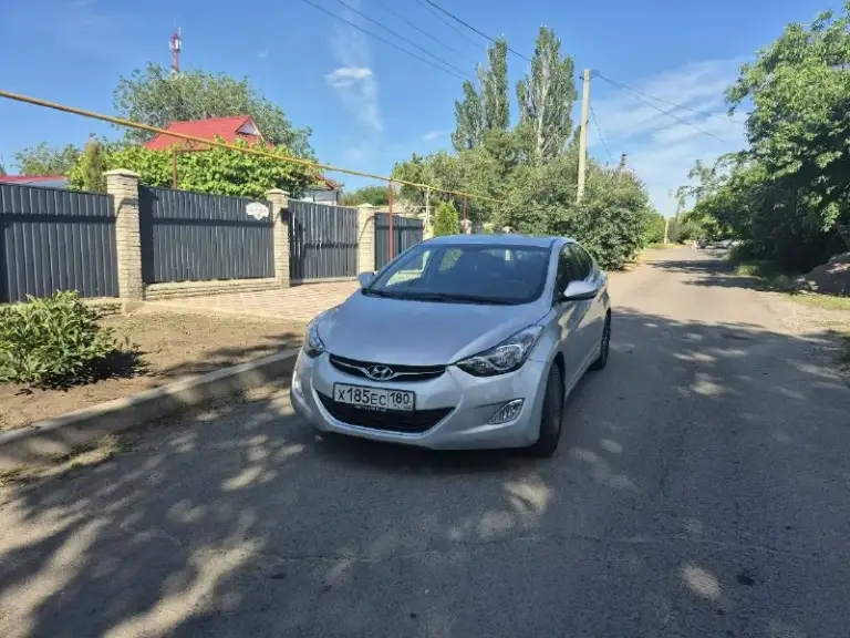Продам hundai elantra 2011 года двигатель самый обыкновенный 1.6 с родным пробегом 73.000км. И коробкой автомат 6 ступенчатый aisin. Машина не пригон, была куплена в автосалоне ещё при украине. Комплектация хорошая, есть абсолютно всё для комфортной езды. Установили газ евро -4. Что очень экономично на сегодняшний день!!! Два комплекта абсолютно новой резины (зима, лето) осмотр: старобешевский р-н, г. Комсомольское цена 1250.000 рублей, реальному покупателю торг возле капота. Видео обзор по запросу. +79497403286 машина просто в идеальном состоянии, второй такой найти будет очень
📞 Звоните: +7(949)7403286 - фотография - 1
