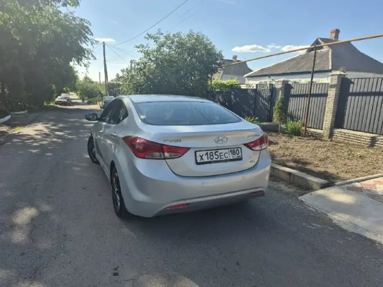 Продам hundai elantra 2011 года двигатель самый обыкновенный 1.6 с родным пробегом 73.000км. И коробкой автомат 6 ступенчатый aisin. Машина не пригон, была куплена в автосалоне ещё при украине. Комплектация хорошая, есть абсолютно всё для комфортной езды. Установили газ евро -4. Что очень экономично на сегодняшний день!!! Два комплекта абсолютно новой резины (зима, лето) осмотр: старобешевский р-н, г. Комсомольское цена 1250.000 рублей, реальному покупателю торг возле капота. Видео обзор по запросу. +79497403286 машина просто в идеальном состоянии, второй такой найти будет очень
📞 Звоните: +7(949)7403286 - фотография - 2