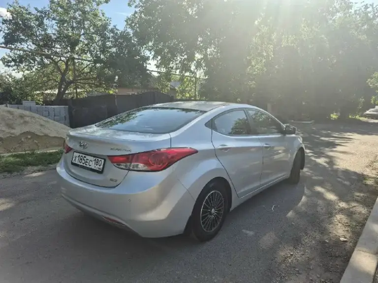 Продам hundai elantra 2011 года двигатель самый обыкновенный 1.6 с родным пробегом 73.000км. И коробкой автомат 6 ступенчатый aisin. Машина не пригон, была куплена в автосалоне ещё при украине. Комплектация хорошая, есть абсолютно всё для комфортной езды. Установили газ евро -4. Что очень экономично на сегодняшний день!!! Два комплекта абсолютно новой резины (зима, лето) осмотр: старобешевский р-н, г. Комсомольское цена 1250.000 рублей, реальному покупателю торг возле капота. Видео обзор по запросу. +79497403286 машина просто в идеальном состоянии, второй такой найти будет очень
📞 Звоните: +7(949)7403286 - фотография - 3