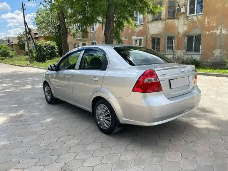 | Chevrolet aveo |
•2008 Год.
•1.5
+🎁 Могу отдать газ: пропан евро 4. Что очень удобно в данное время)🙂
Механика, машина в отличном состоянии как в техническом - так и внешне. По комплектации : кондиционер заправлен и холодит!, абс, 4 электро-стеклоподъемника.
Регулировка зеркал, сигналка с авто-запуском, что очень удобно в зимний период.
Кузов крепкий, реально геометрия вся родная, готова к любым проверкам ✅👌🏻
По салону прекрасная, действительно следили. Чистый и аккуратный салон — без пятен и повреждений. Все работает исправно. Недавно проходили то. Масла фильтра грм.
Цена: 535000р
Тел +79493161086 📞
+79604427133 - Так же телеграмм, бывают проблемы с сетью. 📲 - фотография - 1