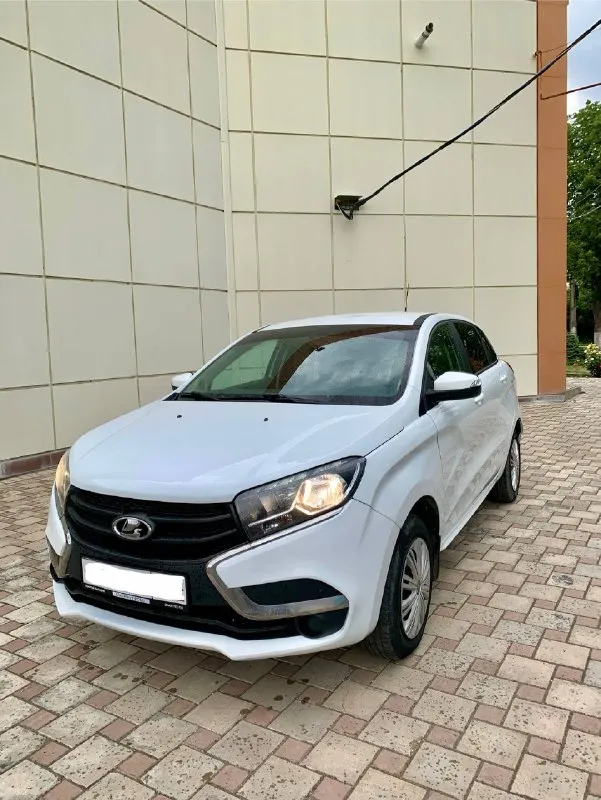 Здравствуйте продам lada xray 2017г. В
Я собственник
Двигатель 1.8 в полном порядке не дымит не троит, масло не расходует!
Коробка механика работает без нареканий.
Ходовая отличная отрабатывает на все 100%
Не стучит не гремит. Остекление заводское.
Авто ухоженное, оснащено:
Кондиционер (обслужен, холодит будь здоров!)
Abs, esp, подогрев передних сидений, подогрев зеркал, заднего стекла, подушки безопасности,
Анти-откат назад,4 стеклоподъемника, штатная магнитола с bt, usb, aux, мультируль.
Пробег родной не крученный 177т км
Документы в порядке, без штрафов и обременений, на учет встанет без проблем!
Цена 810000т. Р торг реальному покупателю.
Связь со мной:
+7949-536-42-55(Тг, мах)
+7949-482-25-82(Тг, мах)
Осмотр г. Харцызск
Всем удачи😉 🍀 - фотография - 3
