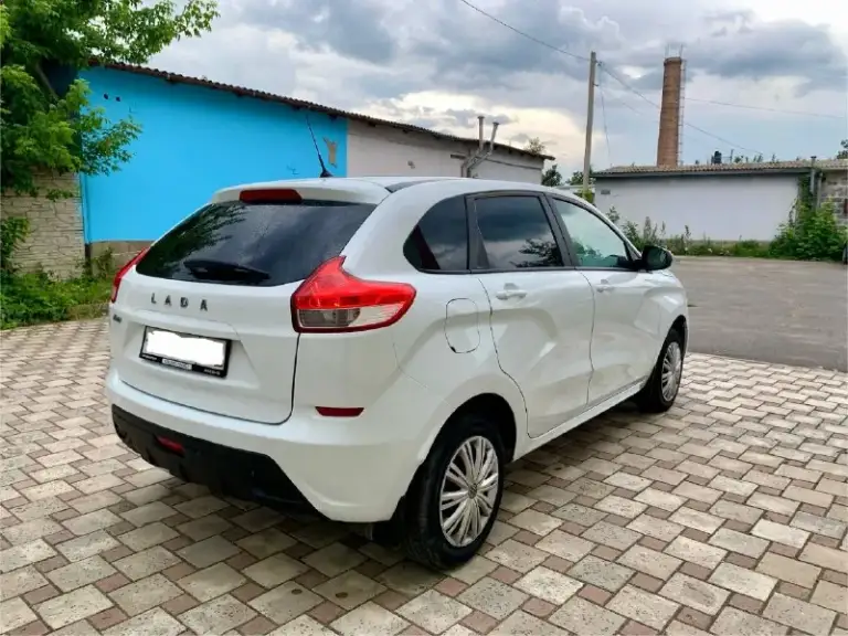 Здравствуйте продам lada xray 2017г. В
Я собственник
Двигатель 1.8 в полном порядке не дымит не троит, масло не расходует!
Коробка механика работает без нареканий.
Ходовая отличная отрабатывает на все 100%
Не стучит не гремит. Остекление заводское.
Авто ухоженное, оснащено:
Кондиционер (обслужен, холодит будь здоров!)
Abs, esp, подогрев передних сидений, подогрев зеркал, заднего стекла, подушки безопасности,
Анти-откат назад,4 стеклоподъемника, штатная магнитола с bt, usb, aux, мультируль.
Пробег родной не крученный 177т км
Документы в порядке, без штрафов и обременений, на учет встанет без проблем!
Цена 810000т. Р торг реальному покупателю.
Связь со мной:
+7949-536-42-55(Тг, мах)
+7949-482-25-82(Тг, мах)
Осмотр г. Харцызск
Всем удачи😉 🍀 - фотография - 5