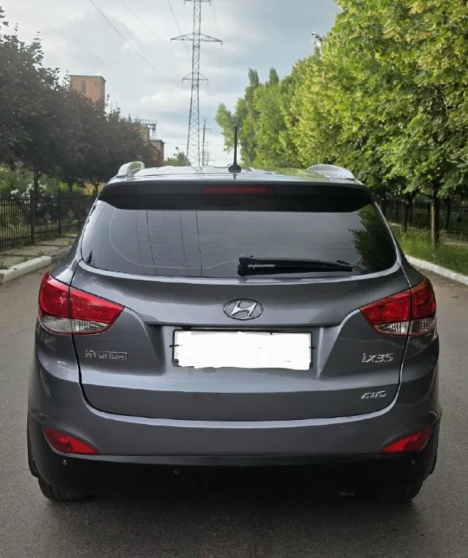 Марка / модель: hyundai ix35 (hyundai ах 35) птс оригинал 2 владельца год выпуска:эксплотация 2013г. Без задиров 100%, не слышна работа двигателя!!! Движок гильзован. Двигатель (тип, объем, ):бензин,2.0. Тип кпп:автомат 6 ступенчатая aisin. Полный привод. Описание: автомобиль в отличном техническом состоянии. Мотор не дымит, не дизелит, задиров нет. Коробка работает идеально. Ходовая в хорошем состоянии. R 17 на шикарных литые диски, салон, как новый. Камера заднего вида парктроники (зад, перед) датчик света датчик дождя 4 стёкл подъём. Подогрев сидений (зад и перед) обогрев стёкл зад и перед обогрев зеркал штатная громкая связь шикарная мультимедия, сенсор манитор. Мультируль. Круиз контроль. Одводчики стёкл. 2х-зонный климат контроль заправлен. Складывание зеркал. Abs, esp, airbag. Отличная оптика. 2 комплекта ключей оригинал. Одним словом можно сказать машина в хорошем состоянии. Осмотр город макеевка. Цена 1.235000 ₽ ( торг у капота) могу присутствовать при переоформ
📞 Звоните: +7(949)6479841 - фотография - 7