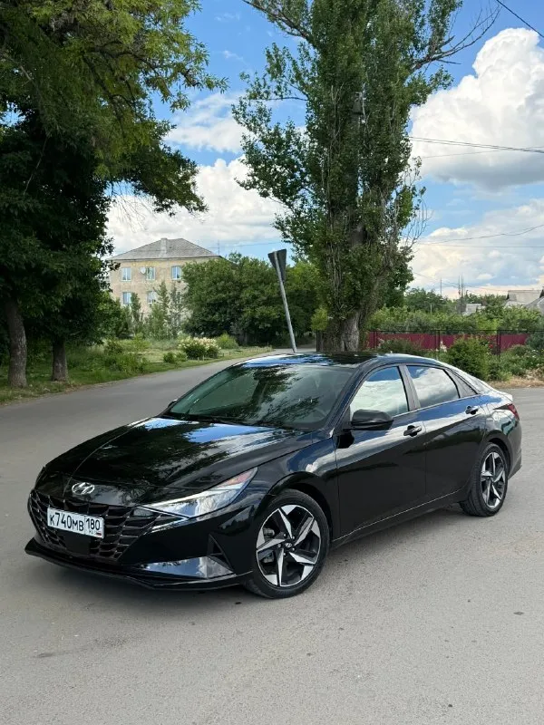 Hyundai elantra 2022 sel 2.0 автомат 154 л. С.
🔥 Цена 1.8🔥
Машина в идеальном состоянии. Полностью обслужена от и до. В ближайшее время только топливо заливать. Очень яркий, насыщенный цвет. В живую смотрится очень красиво 🔥 коробка 8-ми ступенчатый автомат. Двигатель 2.0 атмосферный. Дистроник, удержание в полосе, слепые зоны, парктроники, помощь при парковке.
Двух-зонный климат контроль, подогрев сидений и руля. Carplay, акустика, электронная приборка, монитор, электро ручник, auto hold. Красивые диски r 17 на новой летней резине. 🛞
Датчик света, датчик дождя, авто дальный. Бесключевой доступ, старт стоп, дистанционный запуск двигателя. И так далее. .. Свежий автомобиль в превосходном состоянии, без каких либо вложений. Вин на фото. Пробег 60 тысяч.
Город макеевка +79490299525
📞 🇷🇺 Звоните: +79490299525 - фотография - 3