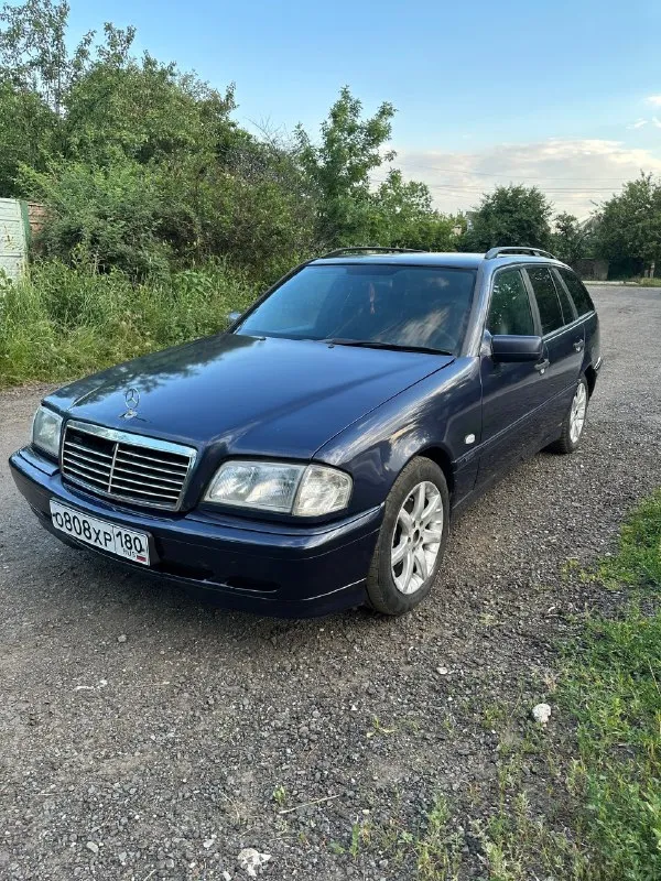 Продам личный автомобиль
Мерседес 202
1998Г ходовая мотор коробка в отличном состоянии техосмотр пройден
Цена 300 000 торг
Красивые номера в подарок

+7 (949) 783-14-82 - фотография - 2