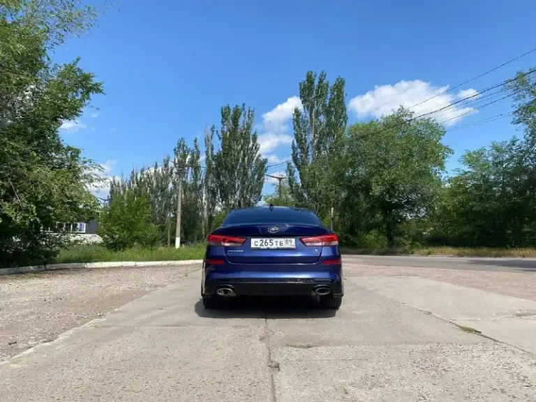 Продам kia optima 2019 год мотор 2.5 коробка автомат (aisin), на авто все работает, пробег 107 тыс км, цена 1.530₽ автомобиль в полной комплектации,2 ключа сигнализация с автозапуском, сервисная книга, парктроники, камера заднего вида, хороший свет
﻿﻿Климат контроль( рабочий)
﻿﻿Монитор aux/bt/usb/
Хорошая музыка
﻿Один владелец. Авто в отличном обслуженном состоянии ( все и когда делалось могу рассказать и показать, все расходники и запчасти только оригинал ). В таком обслуженном состоянии автомобилей мало. Двигатель, коробка и ходовая часть без нареканий все работает, салон чистый и ухоженный,2 комплекта хорошей резины r18 документы в порядке, переоформление в мрэо (могу присутствовать )все остальные вопросы по тел +79494936731, торг и полный бак бензина реальному покупателю - фотография - 8