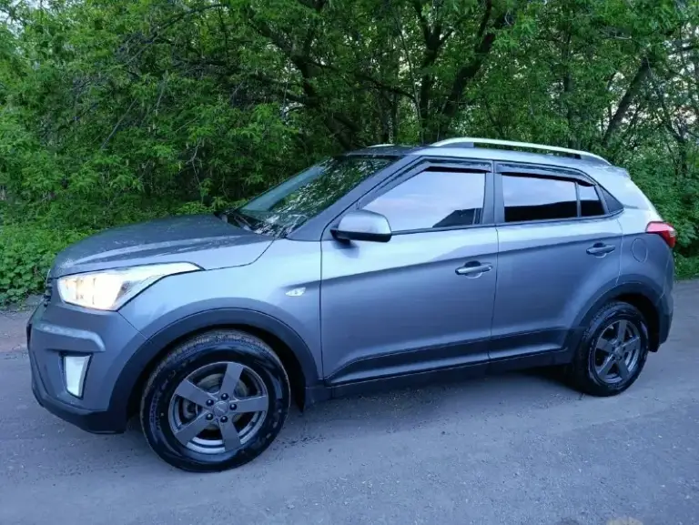 Автор: продам hyundai creta (2020) мкп 1,6 (122л. С) 34500тыс. Км. Оригинальный, проверенный пробег. Полностью проверен и обслужен в сервисном центре. Диагностическая карта. Зеленая автотека, каждая единица кузова в родной заводской краске. Электроника, двигатель, коробка работают отлично. Салон ухоженный. Два ключа. Два комплекта новой резины. 2.100000руб. +7949 3080622 комплектация: центральный замок • бортовой компьютер • электрический усилитель руля • подрулевой джойстик • антиблокировочная система abs• esp • система активного торможения двигателем aeb • распределения тормозных усилий ebd • система мониторинга давления в шинах • помощь при парковке • круиз контроль • кондиционер • подогрев сидений + регулировка и поддержка поясничного отдела • электрообогрев заднего стекла • автоматическая регулировка зеркал + обогрев • электростеклоподъемники всех дверей • тонирование стекол качественной пленкой • система креплений isofix на задних боковых сиденьях •usb вход для i
📞 Звоните: +7(949)3080622 - фотография - 5