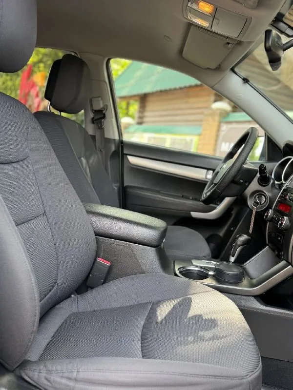 Kia sorento мотор 2 4 кпп автомат 2011г ( пробег 130 родной )цена 1450000 торг два комплекта резины работающий полный привод, отсутствие задиров в цлиндрах! Один владелец хорошая музыка сабвуфер поменяны масла в коробке, и обслужен полный привод полный комплект ключей
Родной пробег готов к эксплуатации
Своевременное обслуживание
Покупку можно осуществить в кредит (работаем с большим количеством банков) и по системе тrаdе in с зачетом вашего авто помощь в мрэо авто в идеальном состояние вложений не требует все вопросы по телефону +79494737372 + 79081827373 макс телеграм на рф тел, плохая звясь
📲 Tg: андрей
📞 Звоните: +7(949)4737372 - фотография - 9