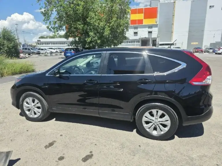 Продам honda cr-v год выпуска 2012 объем двигателя:2.4 ат пробег:220.000км (родной любые проверки) без дтп! Юридически чистая продажа в связи с покупкой нового авто. Разумный торг у капота осмотр г. Харцызск цена 1🍋650.000₽ +79493564883
📞 Звоните: +7(949)3564883 - фотография - 1