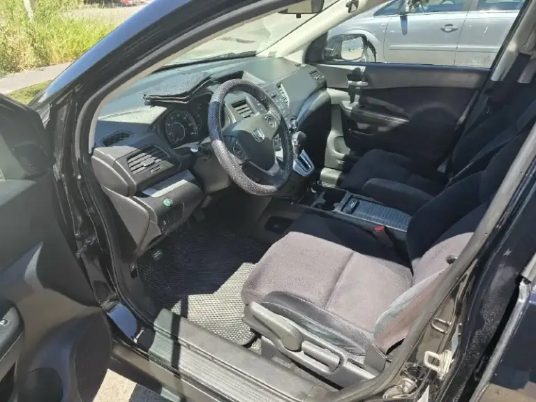 Продам honda cr-v год выпуска 2012 объем двигателя:2.4 ат пробег:220.000км (родной любые проверки) без дтп! Юридически чистая продажа в связи с покупкой нового авто. Разумный торг у капота осмотр г. Харцызск цена 1🍋650.000₽ +79493564883
📞 Звоните: +7(949)3564883 - фотография - 3