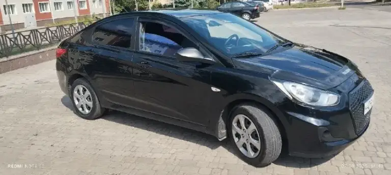 Продам hyundai solaris 2012г
1,6 Механика 196 т. Км.
Авто от собственника в отличном состоянии.        4 стеклоподъёмника, электро зеркала, обогрев зеркал, сидений и лобового стекла.
Технически состояние хорошее без нюансов. Полностью обслужен, новый грм, рабочий кондиционер.
Прозрачная история, зелёная автотека, в заводском окрасе без дтп, сигнализация, магнитола, камера заднего вида. Автомобиль полностью обслужен. Сел и поехал. Я хозяин. Переоформление в любом виде. 790000 руб. Торг. Автомобиль находится в донецке       тел. +79493409187 - фотография - 5