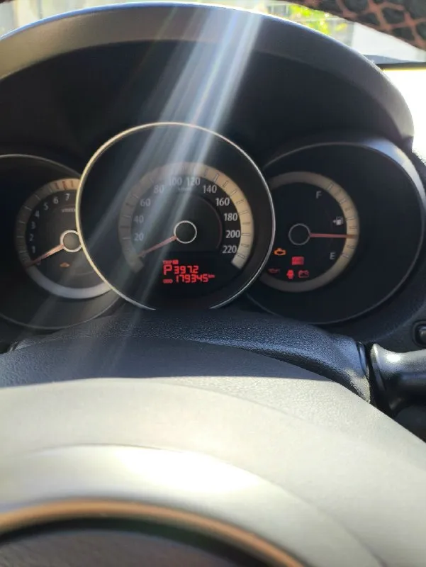Продам kia церратто 2 поколения,2011 года выпуска, объем 1,6. 126 л/с, коробка автомат. Авто находится в горловке. Цена 900 тыс. Рублей. +79493368943.
📞 Звоните: +7(949)3368943 - фотография - 3