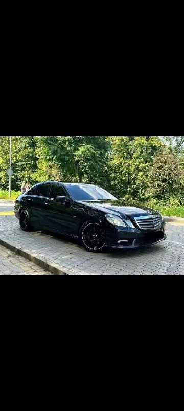 Mercedes в отличном состоянии, 2010 год, 5g-tronic, amg пакет, 1.8 мотор. Ходовая в идеальном состоянии, мотор поставили новый(контракт из японии с минимальным пробегом), коробка листает отлично без пинков, тычков и прочего. Пробег авто 180 тыс. Салон так же в идеальном состоянии. Машина обслужена полностью, в живую смотрится еще лучше чем на фото. +79493428862 цена 1.45 млн.
📞 Звоните: +7(949)3428862 - фотография - 4