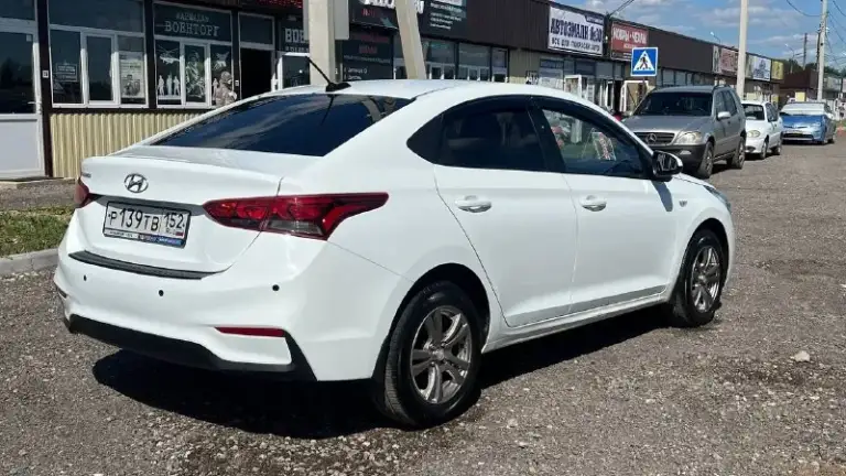 Hyundai solaris
2018 Год
1,4 Автомат!
Пробег 130 тыс км
Не битая и не крашенная!
2 Владельца.
Зеленая автотека
Не такси!!!!
Состояние идеальное
Цена 1.300.000 руб
Тел +79493153370 - фотография - 4