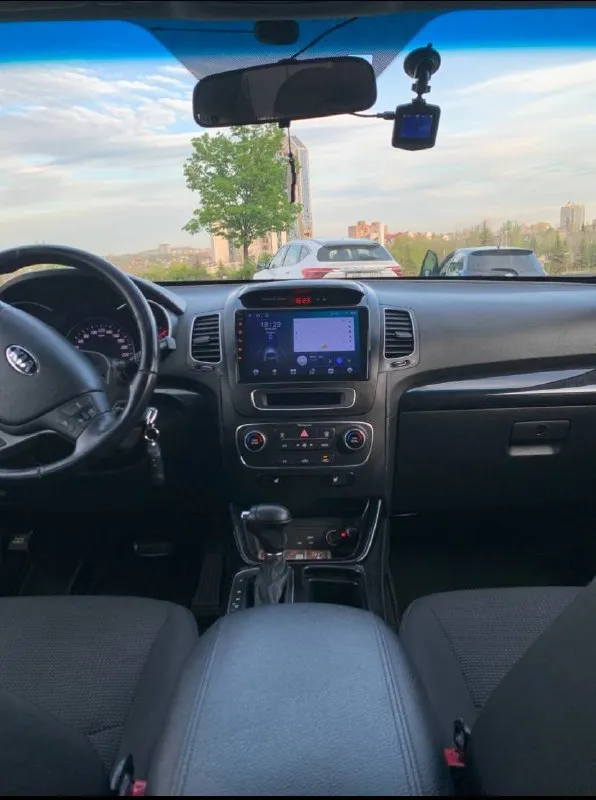 Kia sorento
2015 Год
Двигатель 2.4бензин
Коробка автомат
Пробег-167 тысяч
Автомобиль в отличном состоянии,
Автотека зелёная
Вложение абсолютно не какого не требует!
Чистый ухоженный салон,
Готов на любые проверки с вашей стороны!
Есть всё для комфортного вождения!
Двух зонный климат
Датчик света и дождя
Подогрев сидений
Круиз контроль,
Бортовой компьютер,
Камера заднего вида,
И т д.
Г. Донецк
Цена 1.650.₽
Звоните остальное по номеру телефона
+79496164847
📞 +7(949)6164847
📞 Звоните: +7(949)6164847 - фотография - 7