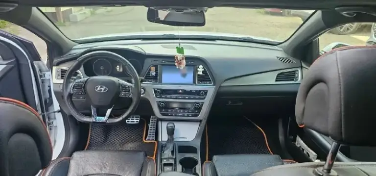 Hyundai sonata 2.0 at. 2014
130 000 Км

1 650 000 Тыс. Руб.

+7949 311 04 11 Павел

Продаю личный автомобиль. В эксплуатации с августа 2022 года. Проехал около 30 тыс миль. Комплектация практически полная. Всё перечислять, выйдет много текста)) обслуживалась вовремя. В целом, приятный и комфортный автомобиль, с достойным набором опций. Если нужно подробнее, по vin коду, автомобиль пробивается. Все стикеры с вин кодами, на кузовных деталях на месте. Стёкла оригинал. В наличии диагностическая карта. Возможна продажа с номерами. Продаю только через мрэо, со снятием с учёта. Обмен не интересует. Услуги посредников и площадок, так же.
📲 Tg: анна
📞 Звоните: +7(949)3110411 - фотография - 4