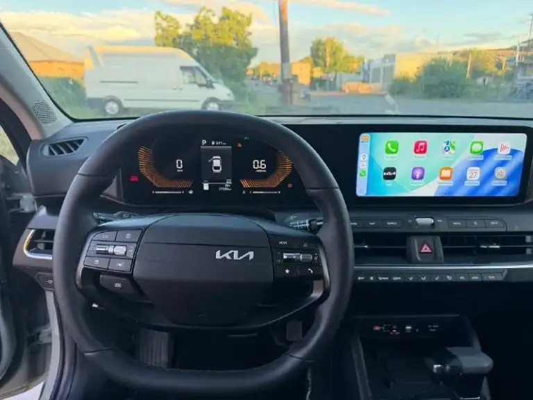 Продается kia k4 2025 года !
11 Тыс миль !
- Красится только заднее крыло. Целая безопасность, чистая история. Под ключ в готовом виде у вас дома 3.050.000 руб!
Деньги по факту приезда машины домой.

Связь +79493313374 или телеграм @prigondpr - фотография - 3
