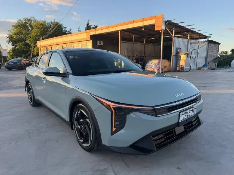 Продается kia k4 2025 года !
11 Тыс миль !
- Красится только заднее крыло. Целая безопасность, чистая история. Под ключ в готовом виде у вас дома 3.050.000 руб!
Деньги по факту приезда машины домой.

Связь +79493313374 или телеграм @prigondpr - фотография - 7