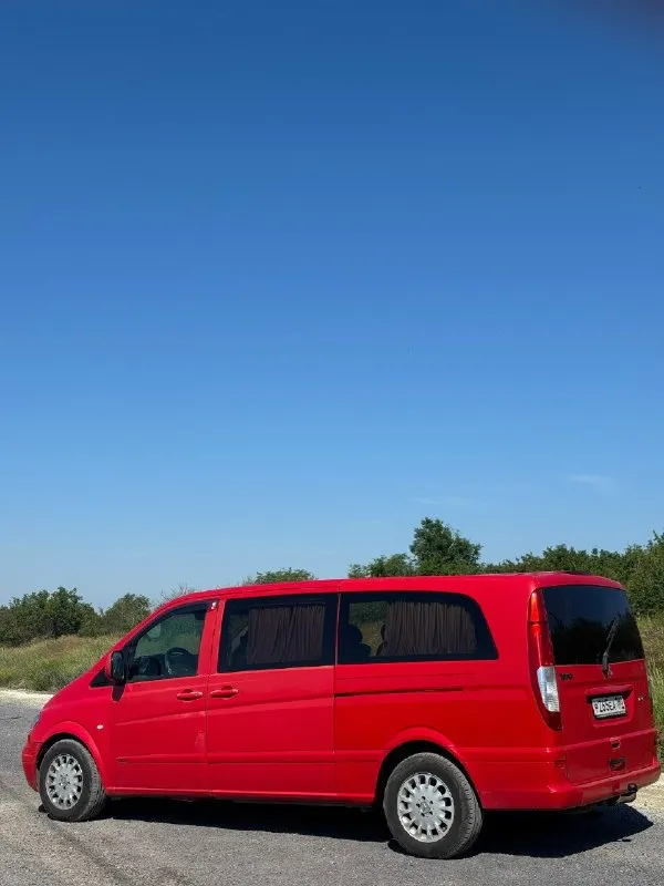 Продам/обменяю рассмотрю все варианты mercedes-benz vito 2006 года выпуска. 3.0 турбо автомат. Машина полностью обслужена: 11 лет в одной семье • форсунки обслужены • турбина перебрана • тормозные блины, колодки новые • ходовая обслужена • все тех. Жидкости заменены 1.000 км назад установлена андроид магнитола, поддерживающая car play, android auto так же установлен телевизор. Вместе с машиной отдам зимнюю резину в отличном состояние продаю как есть, по кузову есть небольшие ньюансы, машина не новая. За дополнительной информацией звоните либо пишите в лс цена 1.330.000₽ - торг. Номер +7 (949) 314-80-74
📞 Звоните: +7(949)3148074 - фотография - 1