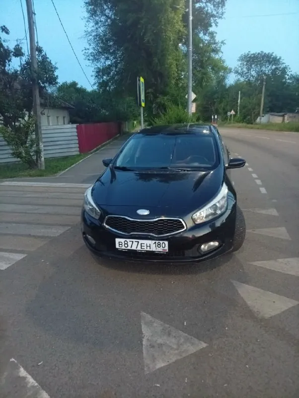 Kia сид 2013 в хорошем состоянии 1.6 двигатель 129л, пробег родной 272000,салон ухоженный, коробка передач 6 ступка, ходовая часть в хорошем состоянии без стуков и лишних звуков, документы чистые, техосмотр пройден вложений не требует!цена 880000 тысяч! Обмен интересует!!+79490528643 звоните в любое время!!
📞 Звоните: +7(949)0528643 - фотография - 2