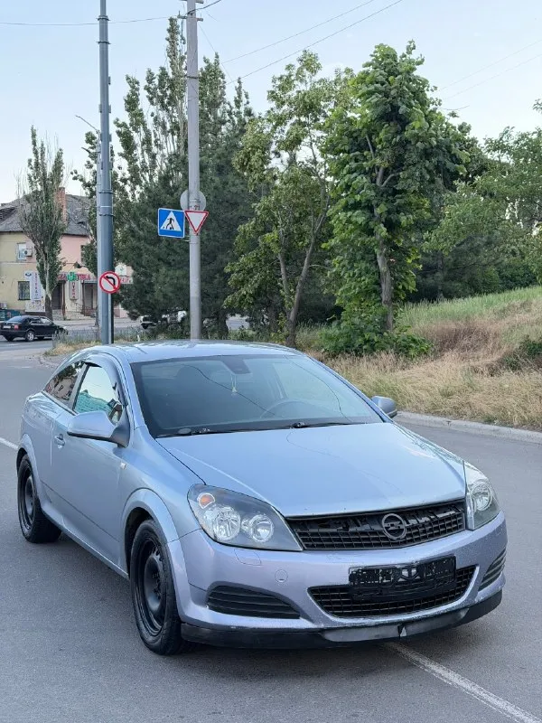 Opel astra gts
Опель астра 💰365.000💰
2010Г
1.6 Мт
Мотор отличный, не дымит, не троит, едет бодро, масло не ест
Коробка механика не хрустит не выбивает
Ходовая порядок
Кондиционер заправлен! И холодит 🥶
На очень хорошей комплектации, все работает по электрике
Техничка просто огонь 🔥 на уверенном максимально бодром ходу 👌
Документы чистые, без запретов, без штрафов, переоформление без проблем, можно сразу в мрэо с моим присутствием!
Цена 365.000 тысяч руб срочно ‼️
Осмотр г. Макеевка
Связь +7949-489-08-56 тг есть и мах тоже
📞 🇷🇺 Звоните: +79494890856 - фотография - 6