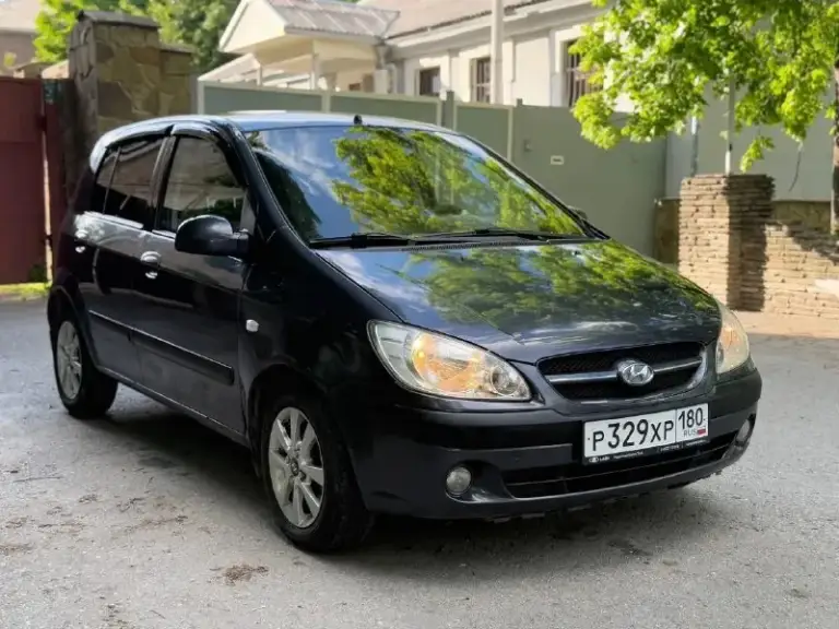 Продам хундай гейтс ! 2009г. В, акпп, 231000 пробега родного! Автотека зелёная, двигатель, коробка ходовая без нареканий опслушена масла фильтра поменяны по ходовке не стучит не гремит дорогу держит отлично по электрике все работает в штатном режиме! По кузову как на фото, салон ухоженный не протёртый, чистый, без лишних запахов, резина лето+ зима новые; хорошая комплектация кондиционер рабочий 👍, подогрев передних сидений, электро зеркала с подогревом, 4 элктро стеклоподъёмники, абс, усилитель руля, подушка безопасности водителя; установлен датчик давления шин, задний парктроник, хорошая музыка, сигнализация шархан с автозапуском, оптика хорошая светит отлично! Документы полный порядок техосмотр пройден я хозяин! Цена 520 тыс рублей! Осмотр по договорённости могу быть на роботе! Все вопросы по телефону +79499824368 - фотография - 1