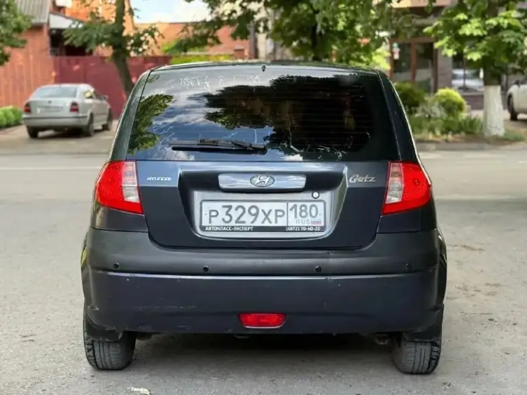 Продам хундай гейтс ! 2009г. В, акпп, 231000 пробега родного! Автотека зелёная, двигатель, коробка ходовая без нареканий опслушена масла фильтра поменяны по ходовке не стучит не гремит дорогу держит отлично по электрике все работает в штатном режиме! По кузову как на фото, салон ухоженный не протёртый, чистый, без лишних запахов, резина лето+ зима новые; хорошая комплектация кондиционер рабочий 👍, подогрев передних сидений, электро зеркала с подогревом, 4 элктро стеклоподъёмники, абс, усилитель руля, подушка безопасности водителя; установлен датчик давления шин, задний парктроник, хорошая музыка, сигнализация шархан с автозапуском, оптика хорошая светит отлично! Документы полный порядок техосмотр пройден я хозяин! Цена 520 тыс рублей! Осмотр по договорённости могу быть на роботе! Все вопросы по телефону +79499824368 - фотография - 4
