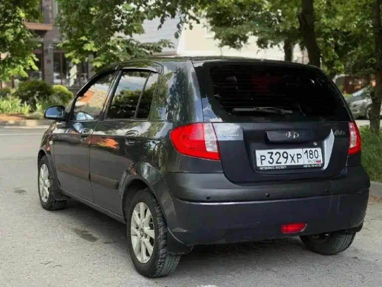 Продам хундай гейтс ! 2009г. В, акпп, 231000 пробега родного! Автотека зелёная, двигатель, коробка ходовая без нареканий опслушена масла фильтра поменяны по ходовке не стучит не гремит дорогу держит отлично по электрике все работает в штатном режиме! По кузову как на фото, салон ухоженный не протёртый, чистый, без лишних запахов, резина лето+ зима новые; хорошая комплектация кондиционер рабочий 👍, подогрев передних сидений, электро зеркала с подогревом, 4 элктро стеклоподъёмники, абс, усилитель руля, подушка безопасности водителя; установлен датчик давления шин, задний парктроник, хорошая музыка, сигнализация шархан с автозапуском, оптика хорошая светит отлично! Документы полный порядок техосмотр пройден я хозяин! Цена 520 тыс рублей! Осмотр по договорённости могу быть на роботе! Все вопросы по телефону +79499824368 - фотография - 7