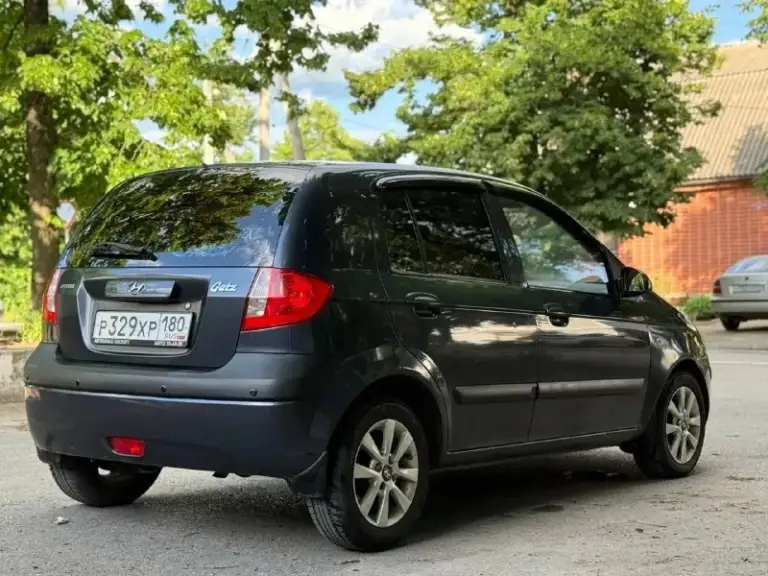 Продам хундай гейтс ! 2009г. В, акпп, 231000 пробега родного! Автотека зелёная, двигатель, коробка ходовая без нареканий опслушена масла фильтра поменяны по ходовке не стучит не гремит дорогу держит отлично по электрике все работает в штатном режиме! По кузову как на фото, салон ухоженный не протёртый, чистый, без лишних запахов, резина лето+ зима новые; хорошая комплектация кондиционер рабочий 👍, подогрев передних сидений, электро зеркала с подогревом, 4 элктро стеклоподъёмники, абс, усилитель руля, подушка безопасности водителя; установлен датчик давления шин, задний парктроник, хорошая музыка, сигнализация шархан с автозапуском, оптика хорошая светит отлично! Документы полный порядок техосмотр пройден я хозяин! Цена 520 тыс рублей! Осмотр по договорённости могу быть на роботе! Все вопросы по телефону +79499824368 - фотография - 8