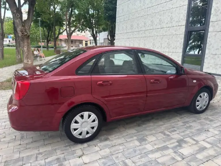 Продам lacetti в идеальном состоянии, вся в родной краски без намёка на ржавчину 2008г. Пробег 168000 родной, без дтп, автотека зелёная, цена 665000находится в мариуполе звоните по номеру +79498470183
📲 Tg: @evgeniy2241
📞 Звоните: +7(949)8470183 - фотография - 5