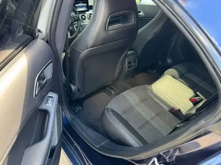 Mercedes cla-klasse, 2018
1.6 Автомат, 182000 км, хорошее техническое состояние, красивый внешний вид !
Возможно оформление в кредит. Возможен обмен. Более подробная информация по телефону.
Цена - 1.590.000 р.
+79493890604 - фотография - 10