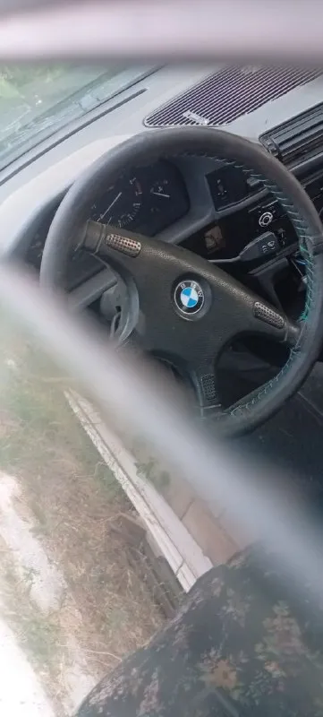 Продам bmw 525 е34 на разбор. Техпаспорт есть, с заклинетым движком. Цена 60000рублей торг на месте +79498486522
📞 Звоните: +7(949)8486522 - фотография - 3