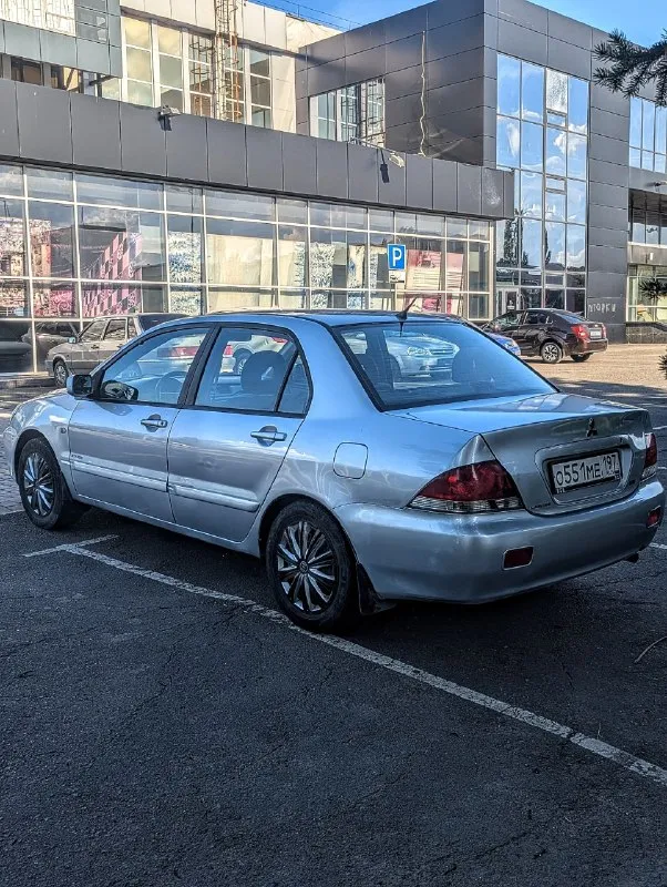 Mitsubishi lancer ix, 1,6л.
Цена: 370т. Р. +торг
✅2005Г. В. , 1,6л. Бензин (модель 4g18), на одометре 227т. Км. , мкпп.
✅Комплектация: гур, 4эсп, кондиционер (работает/заправлен), электро рег. + подогрев зеркал, подогрев пер. Сидений, abs и т. Д.
✅Тех. Часть: двигатель в хорошем состоянии (дым, масложор - отсутствует, обороты не плавают), коробка без нареканий, ходовка на троечку.
✅Кузов: в очень хорошем состоянии, подъемников и домкратов не боится.
✅Просторный салон и вместительный багажник.
Дополнительно:
1️⃣ Оригинальный птс,
2️⃣ Диагностическая карта май 2026г. ,
3️⃣ В дтп не участвовала, зелёная автотека,
4️⃣ Автомобиль полностью готов к переоформлению,
5️⃣ При запросе скину подробнейшие видеообзоры по кузову/подкапотке/салону и видео с подъемника в мах.
📍 Донецк, калининский район
+79496415133 Дмитрий (на этом же номере мах)
📞 🇷🇺 Звоните: +79496415133 - фотография - 4
