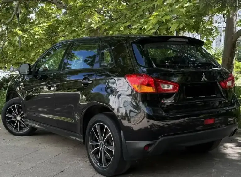 Продажа в днр
Продам mitsubishi asx рестайлинг
Год выпуска:2014
Обьем двигателя:1.6
Механика
Родной пробег : 134.000
Авто без дтп
Родном окрасе готов на проверку с толщиномером !
Комфортабельный, вместительный надёжный японский кроссовер
Авто в идеальном внешнем и техническом состояние,
Коробка 5+ готов на любую проверку на сто
Комплектация:бортовой компьютер, подогрев сидений, кондиционер, электро зеркала, хорошая акустика, камера заднего вида,
Складывающие сидение
Комфортный багажник, по телефону все подробно расскажу
За машиной очень ухаживали
Есть все необходимое для комфортного вождения.
Этa мaшинa oчень достойный вариант, для любой мecтнoсти! Экономичный, шустpый и самоe вaжнoe надёжный! Кроссовер
Очень надeжные японские моторы
+79495278015
Цена 980.000
📲 Tg: @vanya073007
📞 Звоните: +7(949)5278015 - фотография - 6