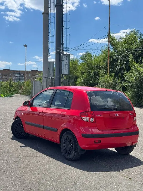 Продам hyundai getz
Год выпуска 2005
Двигатель:1.6❗️
Коробка передач : автомат❗️( коробка не пинает, переключает плавно)
Пробег -212.000 тыс км
Цвет- красный
Семейная машина, была во владении 3 года, за эти 3 года менялись все жидкости своевременно
-Установлена сигнализация, задние парктроники
-Есть 4 стеклоподъемника
-Кондиционер( работает)
-Подогрев передних сидений
Пройдет тех осмотр !
Переоформление в мрэо!
Цена 470.000 тысяч !
+79495219479 - фотография - 1
