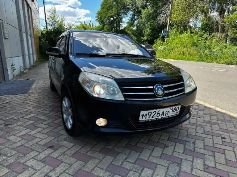 Продаётся автомобиль geely 2012 года выпуска в отличном состоянии. Владелец один, пробег составляет 113 000 км. Цена: 410. Для получения дополнительной информации свяжитесь по телефону +79496847911. - фотография - 2