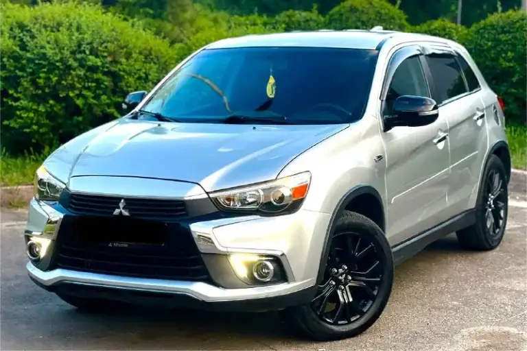 Продам mitsubishi asx 2018 года
👑👑👑👑👑👑👑👑👑👑
С родным пробегом 119.000км, один хозяин, мотор 2.0 бензин, автомат, полный привод, отличное состояние, семейный -хозяйский автомобиль!цена :1.575.000₽ торг !тел:+7 или мах +79094166333 авто в донецке
▶️Смотреть больше фото◀️
📞 +7(949)3578236
📲 Tg: алекс
📞 Звоните: +7(949)3578236 - фотография - 1